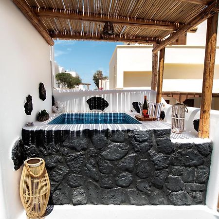 Asera Suites - Prive Jacuzzi Kamari  Luaran gambar